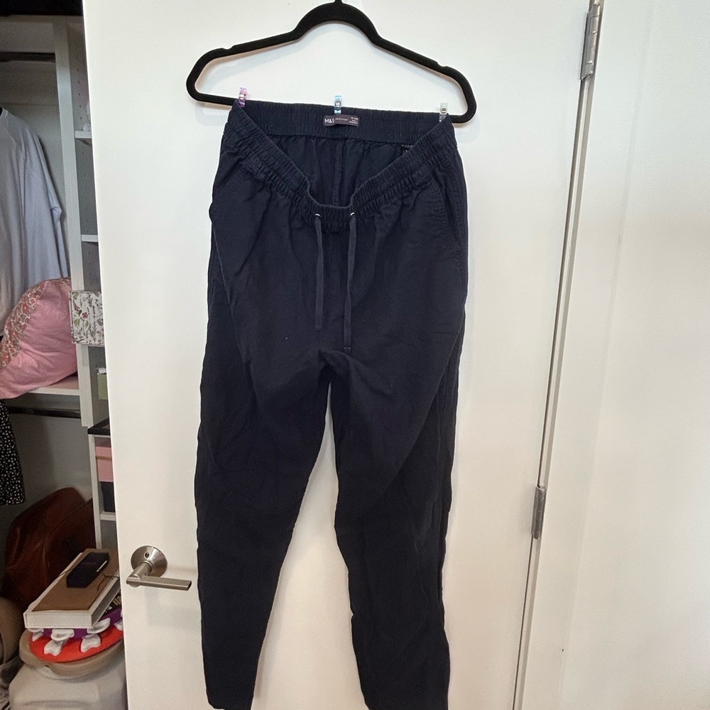 Black Jogger Sweatpants with Elastic Waistband and Tapered Legs